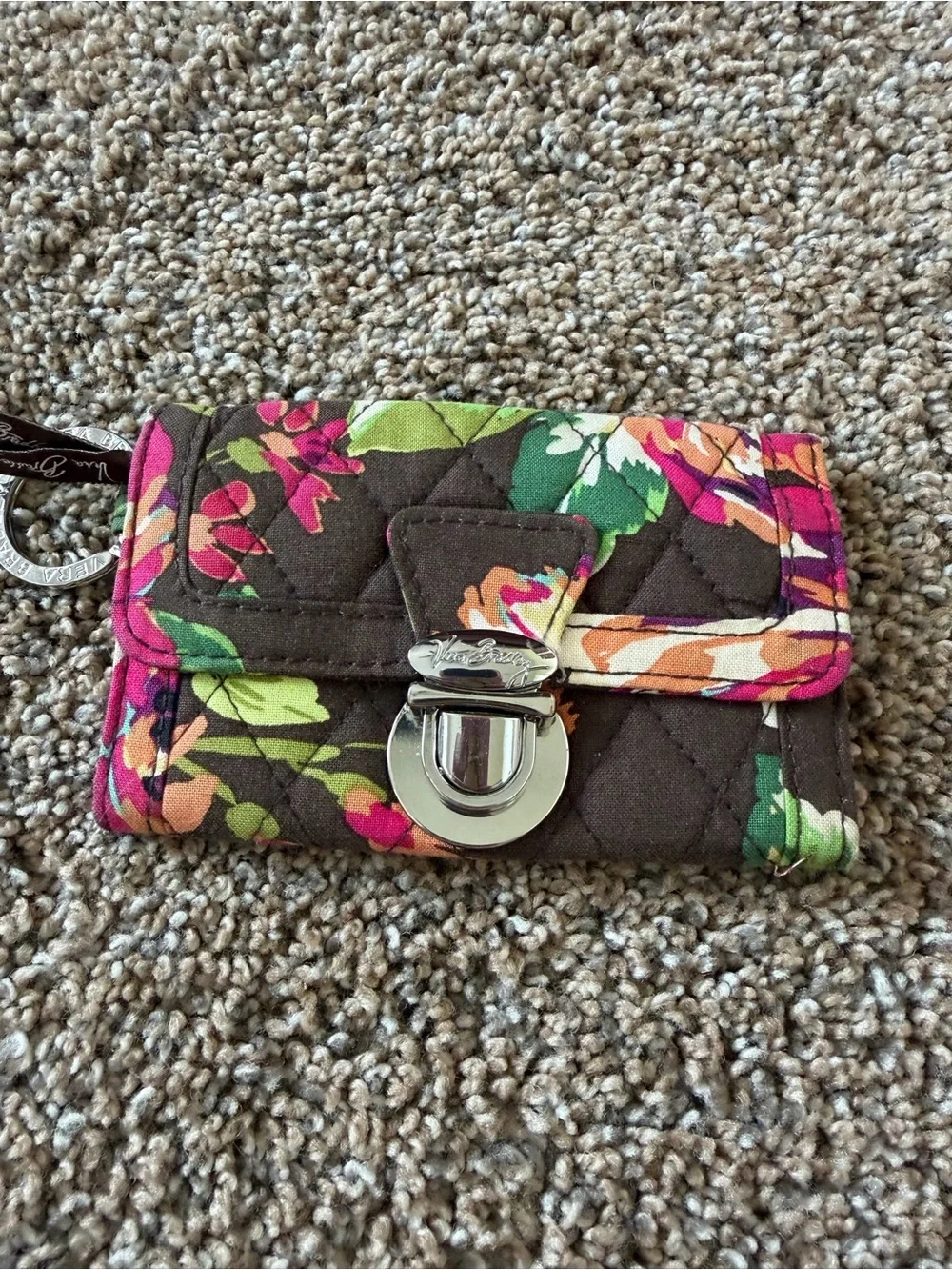 VERA BRADLEY Wallet English Rose Quick Swipe ID Brown Floral Key Ring